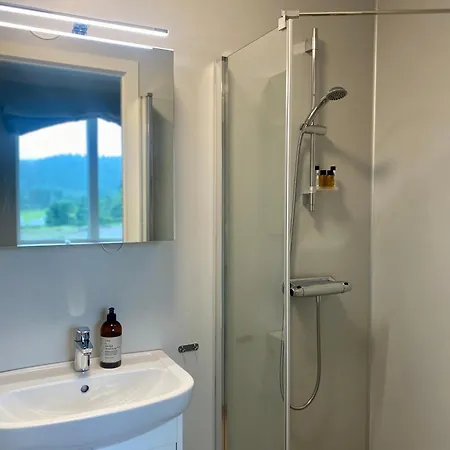 Sjoholt Sommerhotell *