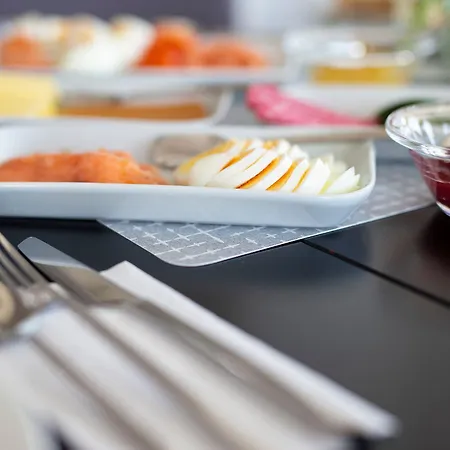 Sjoholt Sommerhotell Hotel *