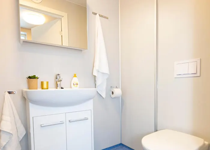 Sjoholt Sommerhotell Hotell